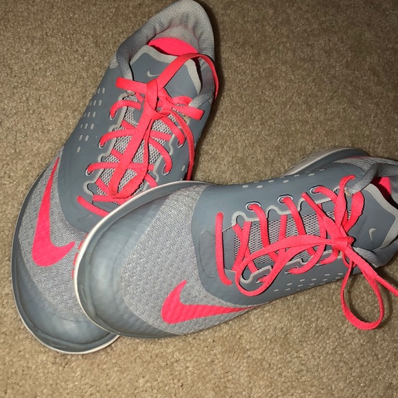 Nike Shoes - Nike Running Shoes